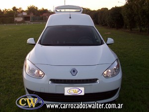 Coche Fúnebre Renault Fluence Techo Elevado