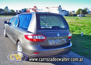 Coche Fúnebre Renault Fluence