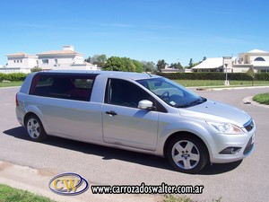 Coche Fúnebre Ford Focus EXE