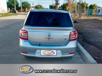 Coche Fúnebre Renault Logan