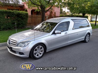 Coche Fúnebre Mercedes Benz C200