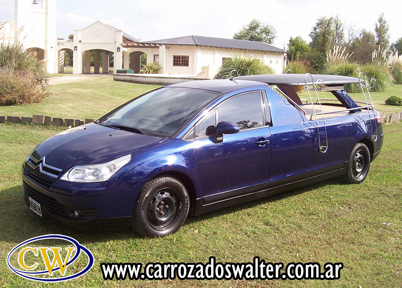 Carrozado Fúnebre Citroën C4 Convertible. 