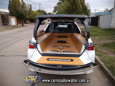 Carrozado Fúnebre Convertible Toyota Corolla